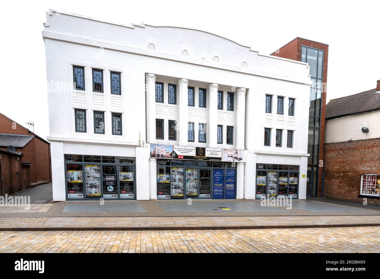 La facciata della Old Picture House, Tamworth Street, Lichfield, Staffordshire, Inghilterra, Regno Unito - ora convertito in appartamenti residenziali. Foto Stock