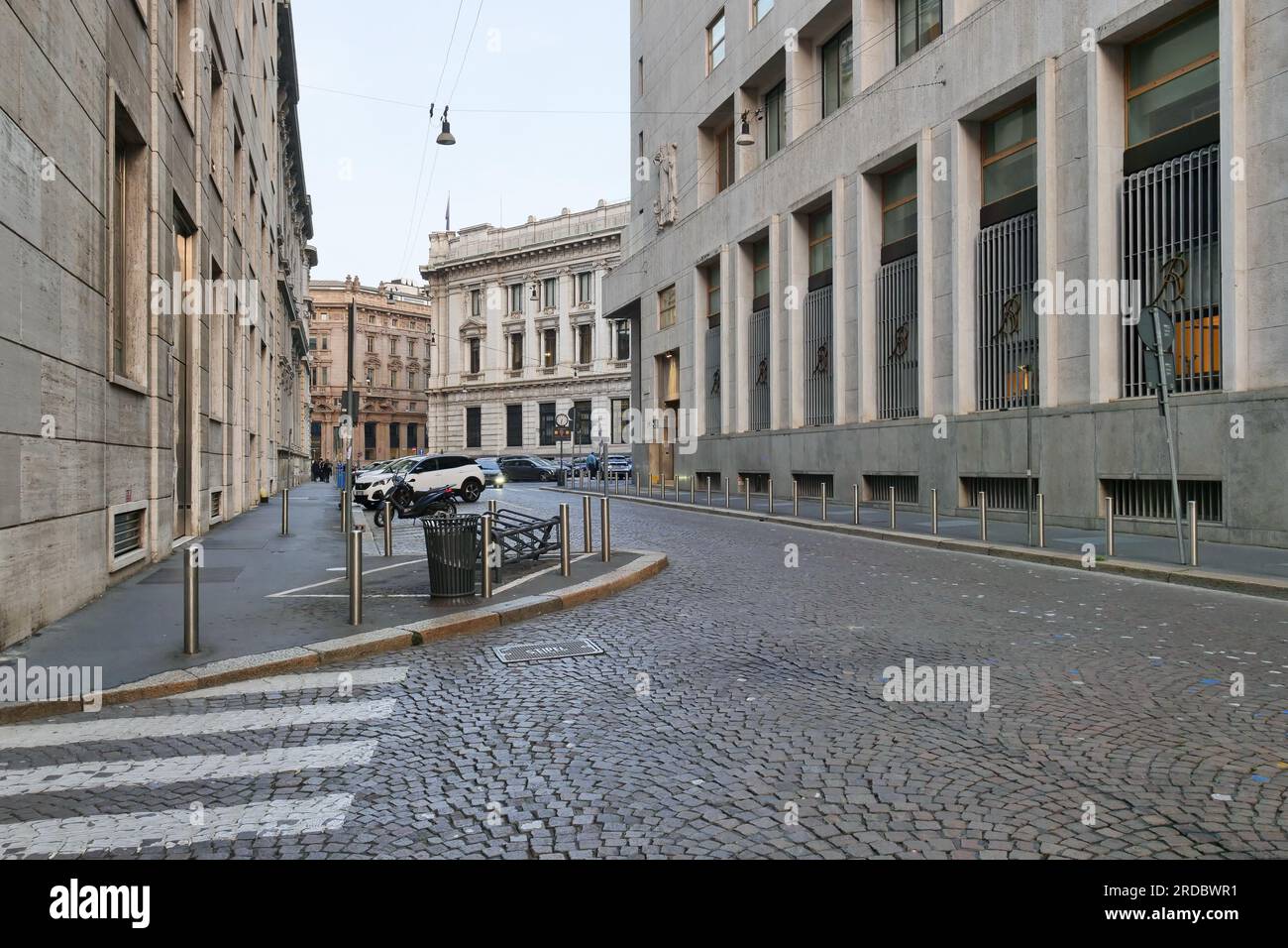 Milano Cityscape in via della posta, Lombardia, Italia Foto Stock