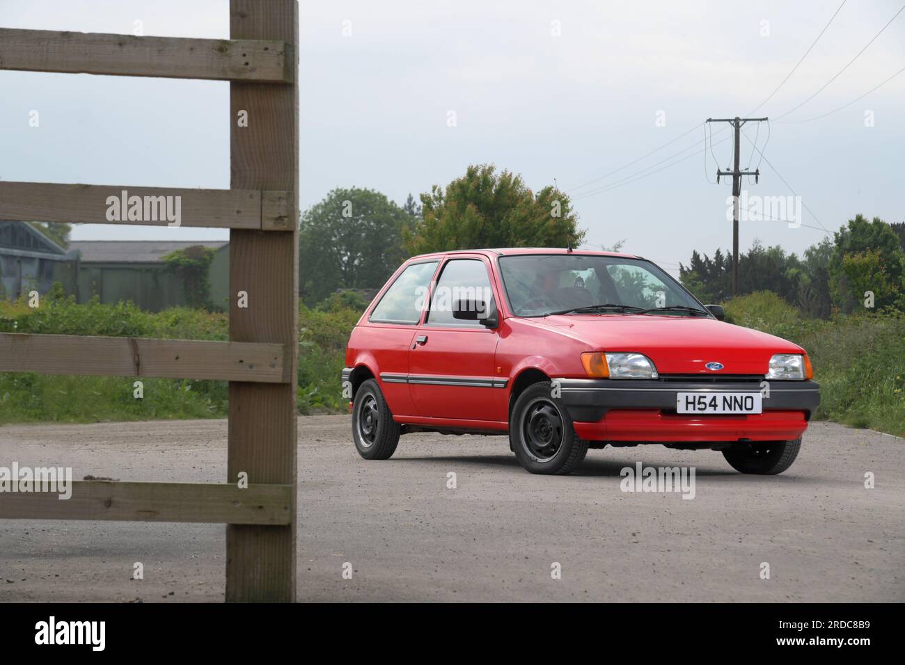 1991 Mk3 Ford Fiesta 1,1 LX piccola berlina posteriore Foto Stock