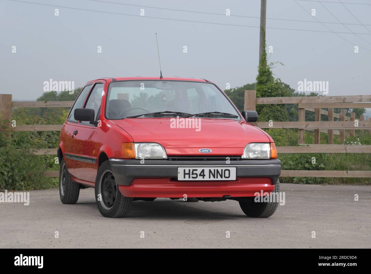 1991 Mk3 Ford Fiesta 1,1 LX piccola berlina posteriore Foto Stock