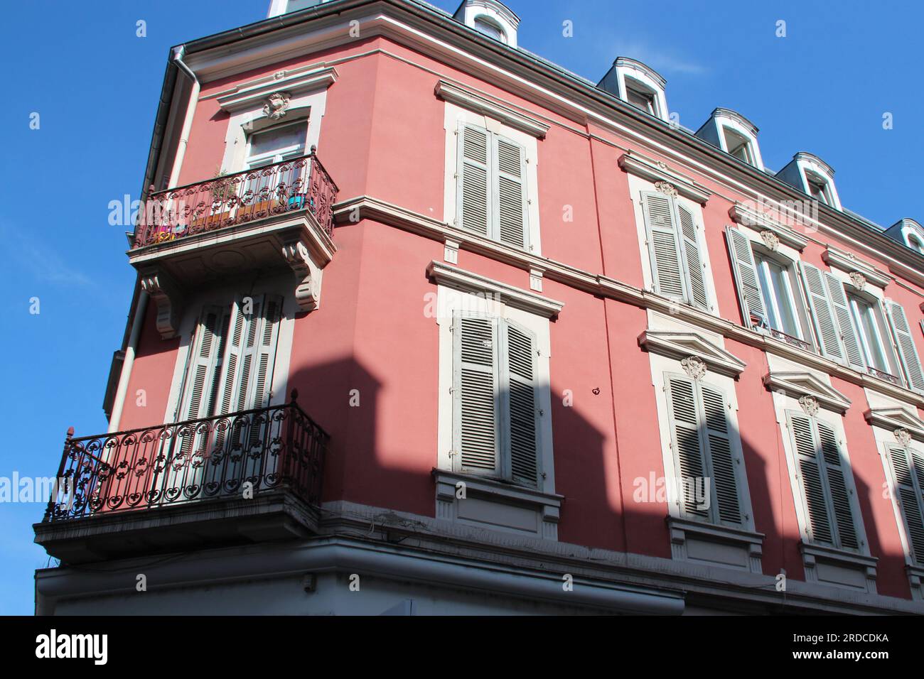 vecchio edificio a mulhouse in alsazia (francia) Foto Stock
