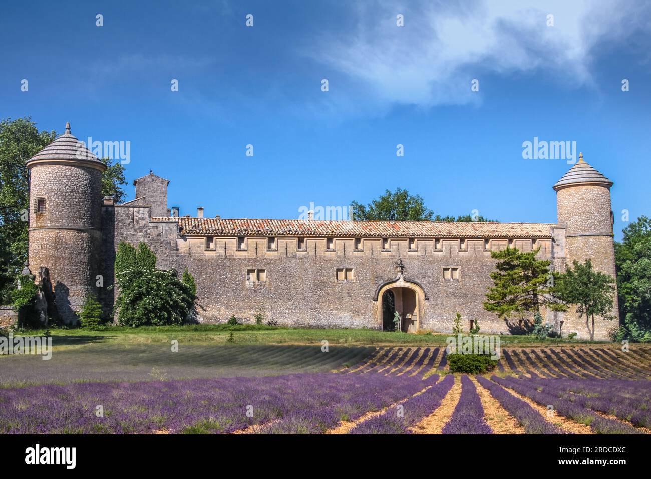 Geografia / viaggi, Francia, Provenza, Lioux, Chateau de Javon a Lioux, Vaucluse, Provenza, ULTERIORI-DIRITTI-AUTORIZZAZIONE-INFO-NON-DISPONIBILE Foto Stock