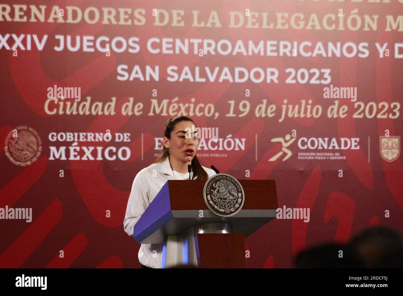 Città del Messico, Messico. 19 luglio 2023. 19 luglio 2023 a città del Messico, Messico, parla Luz Daniela Gaxiola González, medaglia d'oro nel ciclismo, durante la cerimonia di premiazione per gli atleti della delegazione messicana ai XXIV Giochi centroamericani e caraibici. Al Palazzo Nazionale. Il 19 luglio 2023 a città del Messico, Messico. (Foto di Carlos Santiago/ Credit: Eyepix Group/Alamy Live News Foto Stock