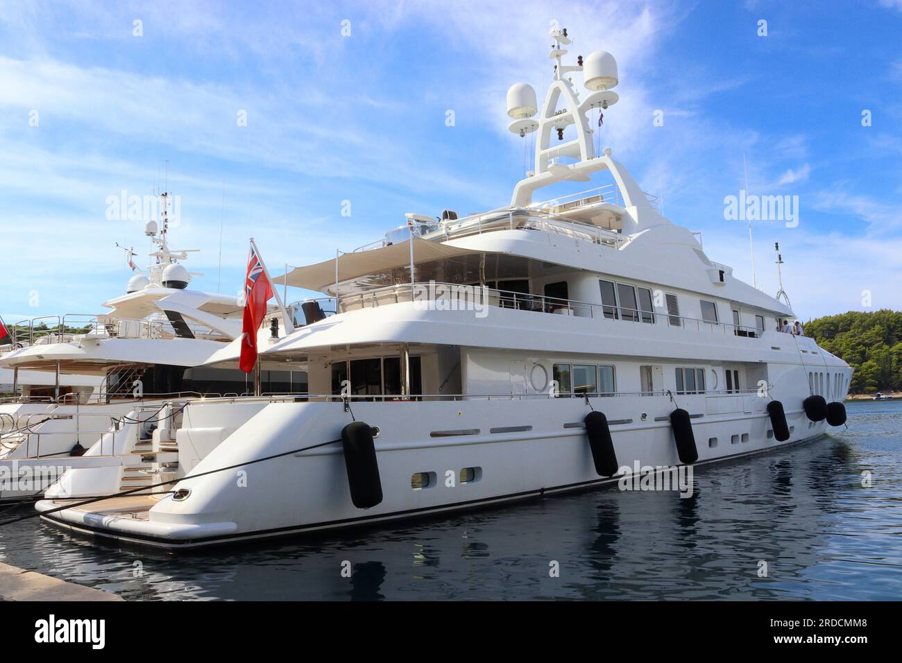 Superyacht Talisman Maiton, registrato a Douglas, Isola di Man, ormeggiato nel porto di Cavtat, settembre 2022. Foto Stock