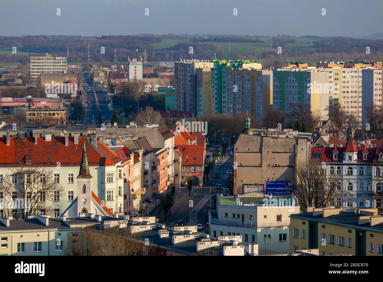 Densi edifici della città polacca di Nysa. Foto Stock