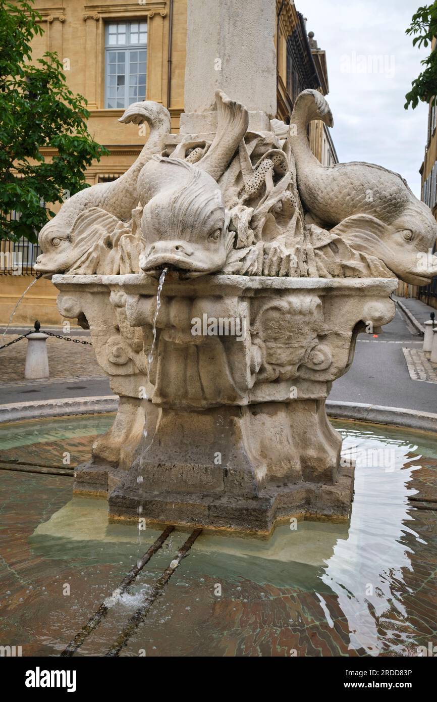 Place des Quatre-Dauphins Aix en Provence Francia Foto Stock