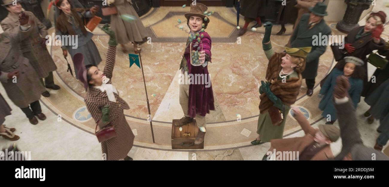DATA DI USCITA: 15 dicembre 2023. TITOLO: Wonka. STUDIO: Warner Bros. DIRETTORE: Paul King. TRAMA: La storia si concentrerà specificamente su un giovane Willy Wonka e su come ha incontrato gli Oompa-Loompas in una delle sue prime avventure. PROTAGONISTA: TIMOTHEE CHALAMET nel ruolo di Willy Wonka. (Immagine di credito: © Warner Bros/Entertainment Pictures/ZUMAPRESS.com) SOLO PER USO EDITORIALE! Non per USO commerciale! Foto Stock