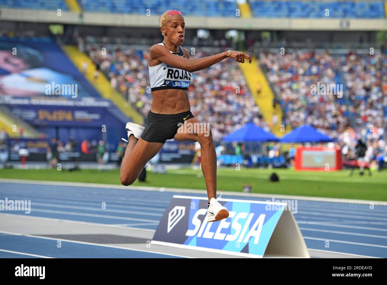 Yulimar Rojas (VEN) vince il salto triplo femminile a 49-9 3/4 (15,18m) durante lo Skolimowska Memorial, domenica 16 luglio 2023, a Chorzow, Polonia. (Jiro Mochizuki/immagine dello sport) Foto Stock