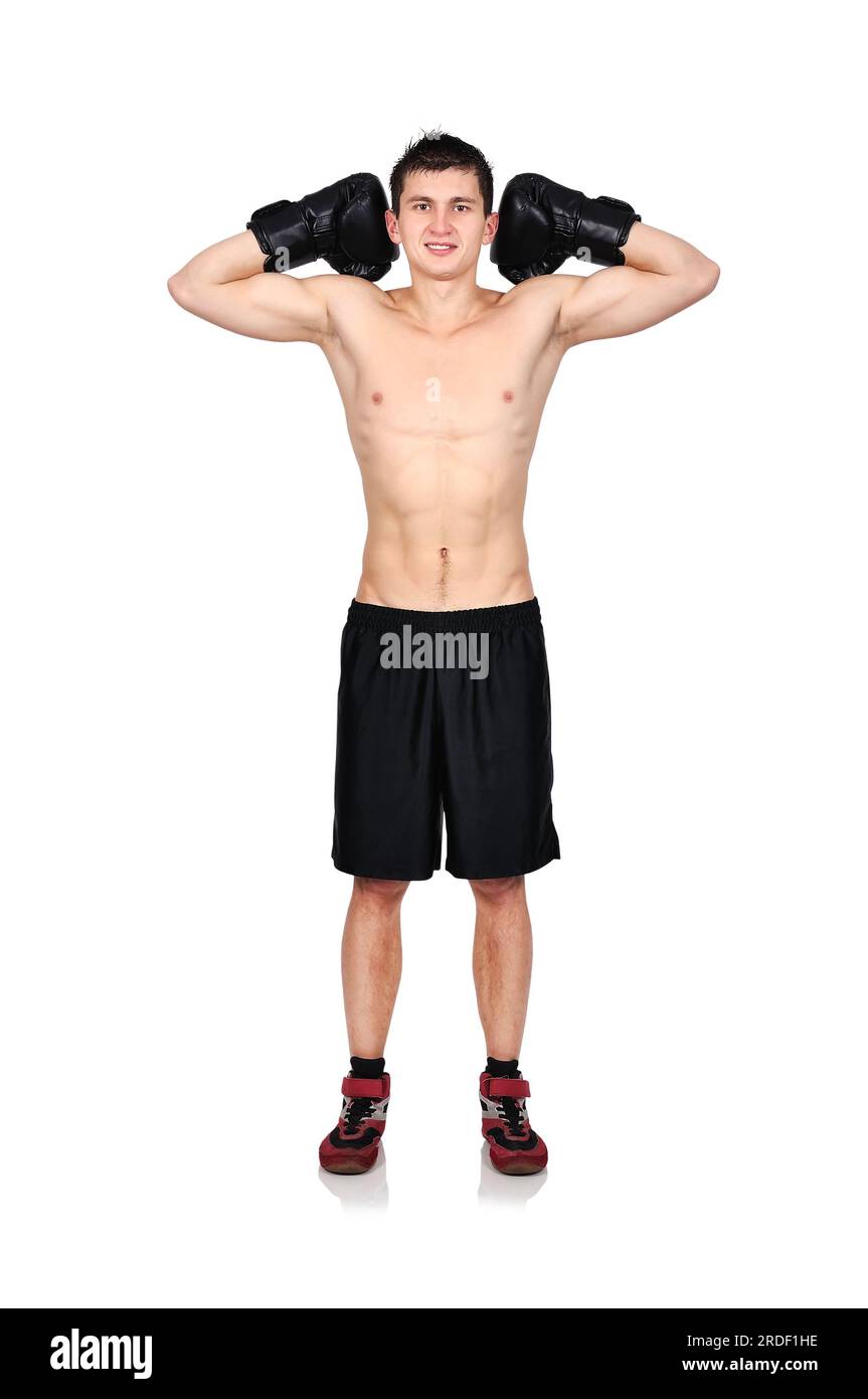 Uomo caucasico esercitando il pugilato su sfondo bianco Foto Stock
