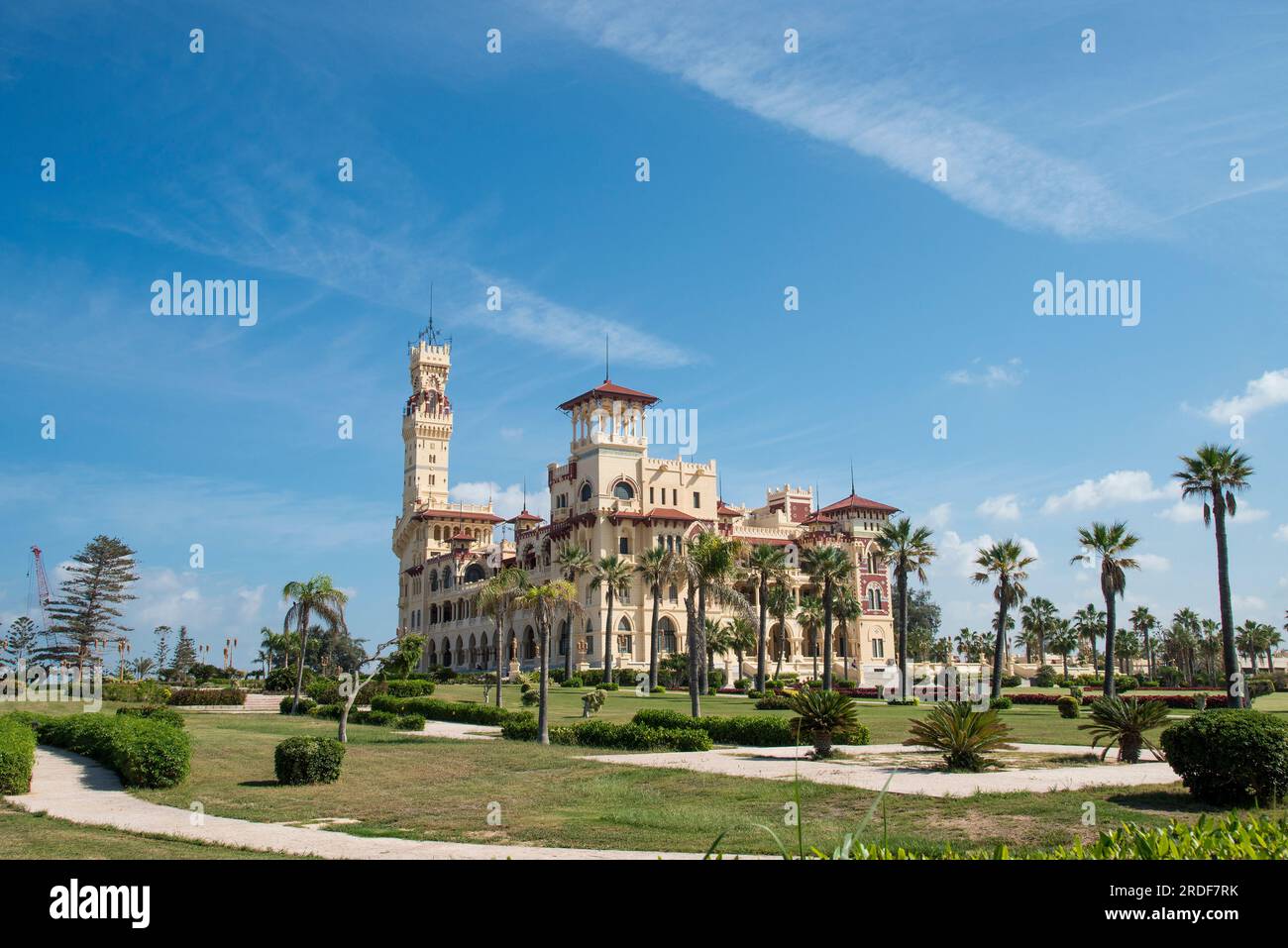 Vista panoramica del palazzo di Montazah ad Alessandria d'Egitto Foto Stock