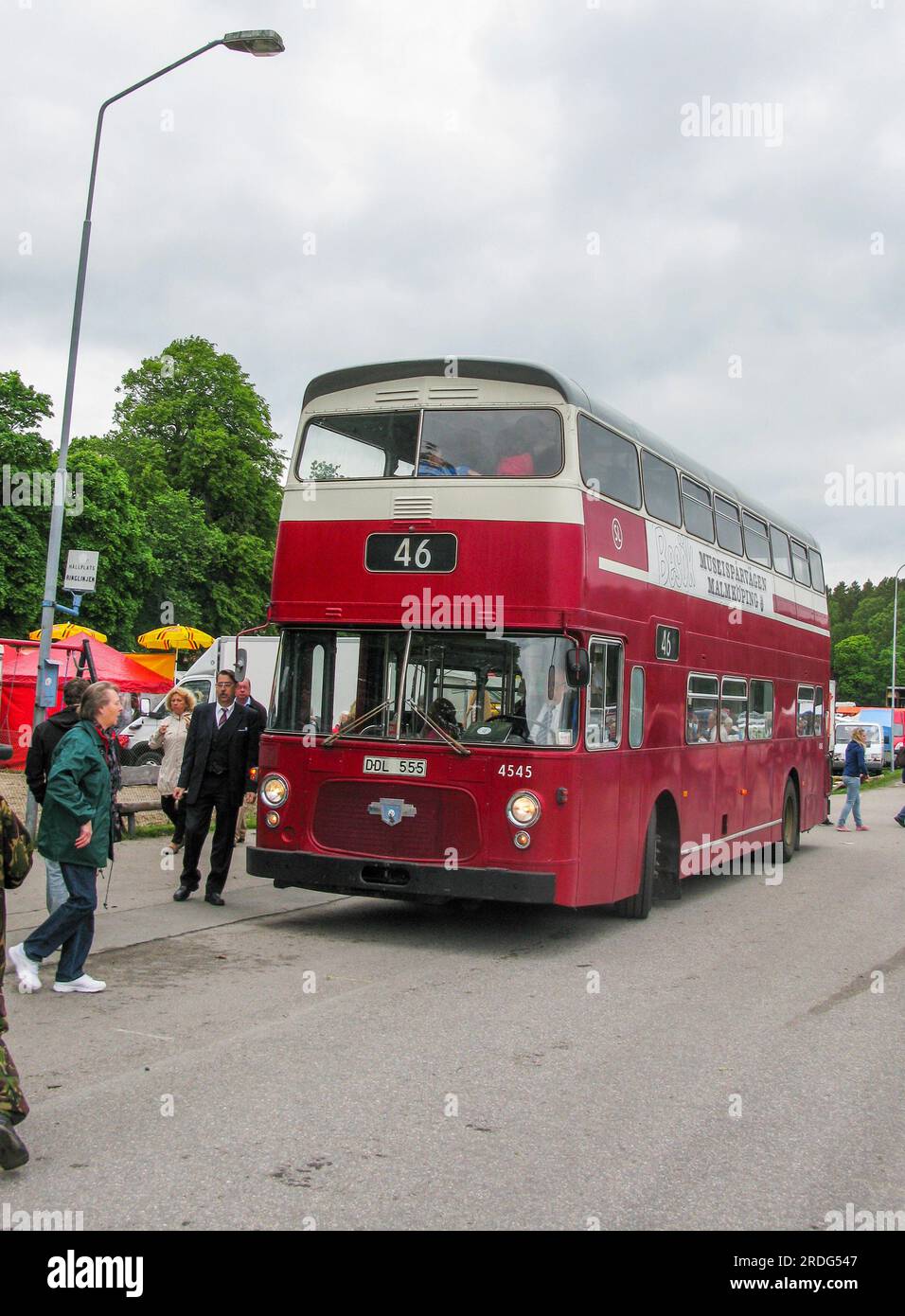 AUTOBUS A DUE PIANI Leyland Atlantean 50 1967 utilizzato nel traffico di Stoccolma fino al 9174 e da allora è stato a Malmköping e al suo museo della funivia, ed è utilizzato in diversi eventi Foto Stock