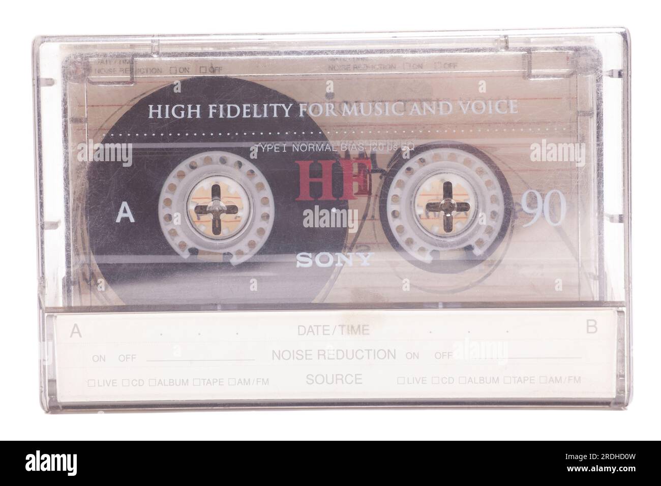 Cassetta audio SONY HF 90, voce ad alta fedeltà per musica e voce, lato A, isolata su sfondo bianco Foto Stock