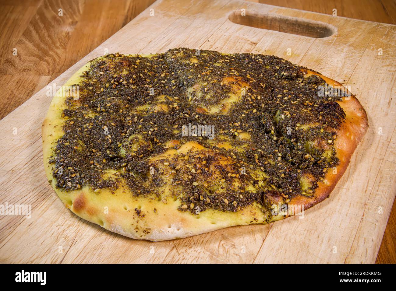 Semplice e gustoso zaatar manakish, cucina araba e cibo Foto Stock