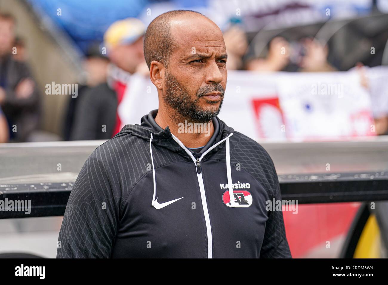 Brugge, Belgio. 22 luglio 2023. BRUGGE, BELGIO - 22 LUGLIO: Capo allenatore Pascal Jansen dell'AZ Alkmaar durante la partita amichevole pre-stagionale tra Club Brugge KV e AZ Alkmaar al Jan Breydelstadion il 22 luglio 2023 a Brugge, Belgio (foto di Joris Verwijst/ Orange Pictures) credito: Orange Pics BV/Alamy Live News Foto Stock