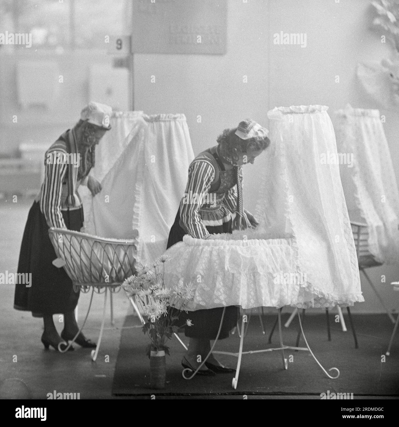 Jack de Nijs - Sesta fiera olandese per bambini e bambini piccoli nell'Europahal di Hilversum - 1963 Foto Stock