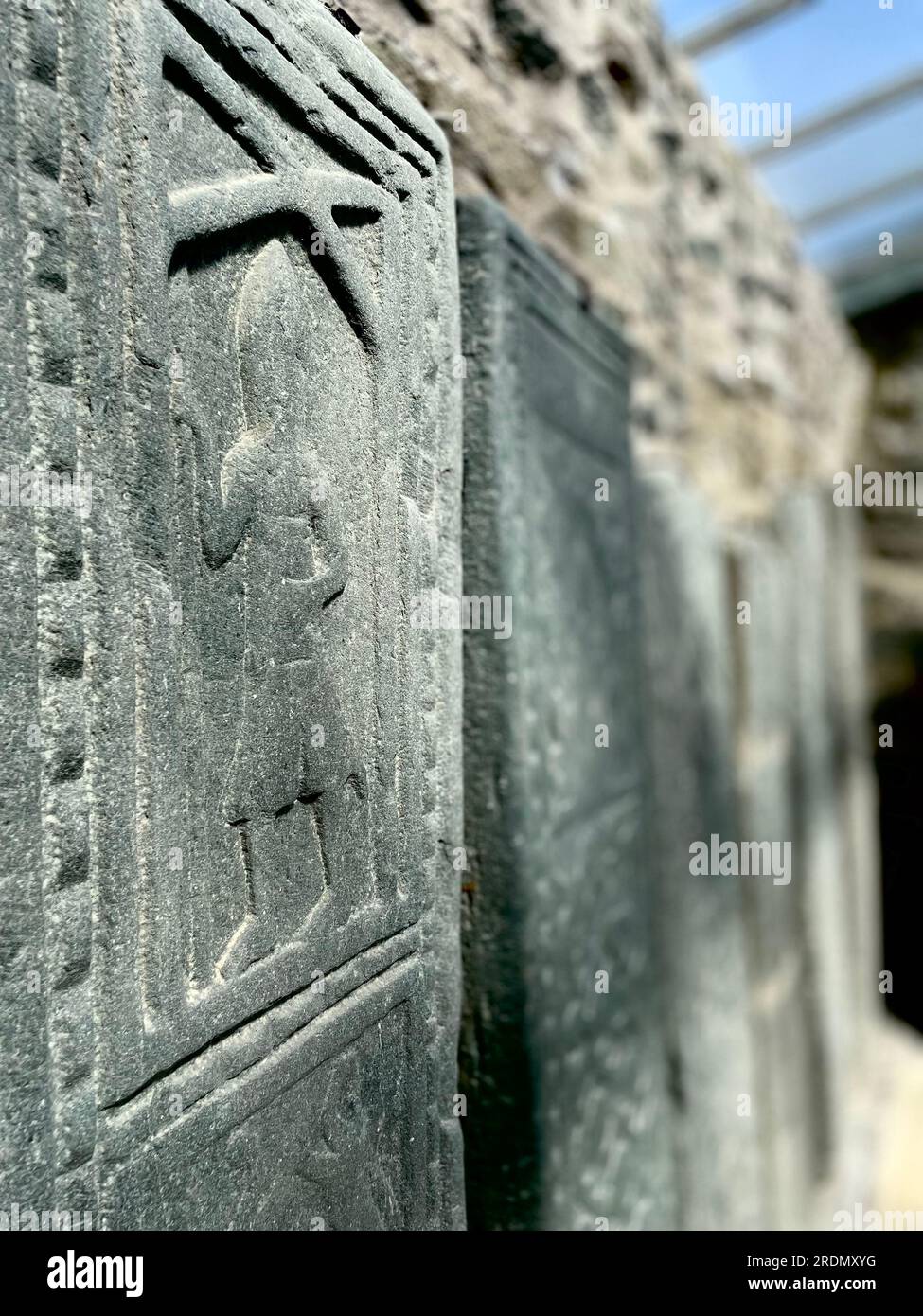 Le pietre di Kilmartin - lastre tombali di antichi tani e cavalieri scozzesi. Parte di Kilmartin Glen, Argyll, Scozia Foto Stock