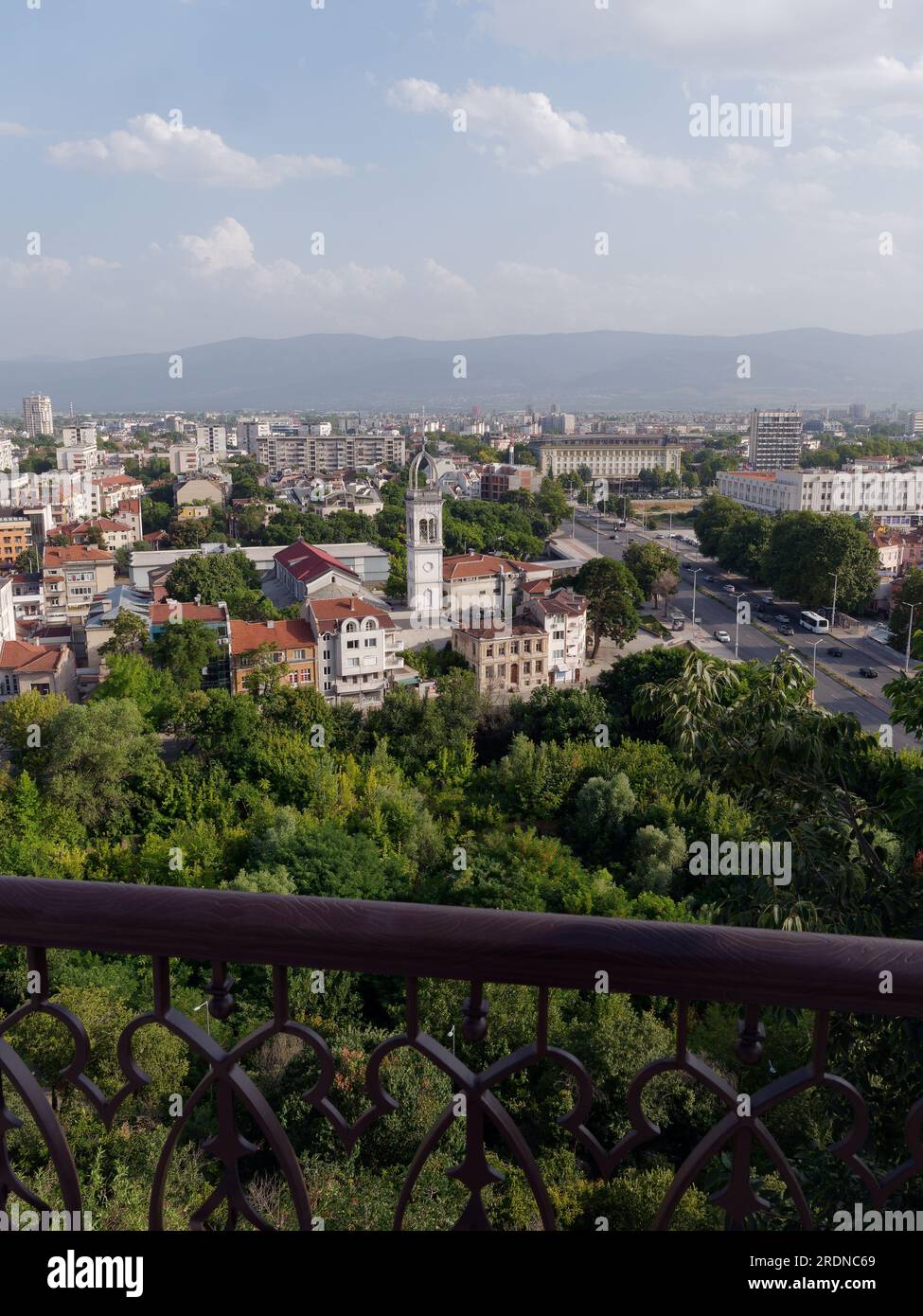 Vista sopraelevata sulla città di Plovdiv, Bulgaria. La città più antica d'Europa. Foto Stock