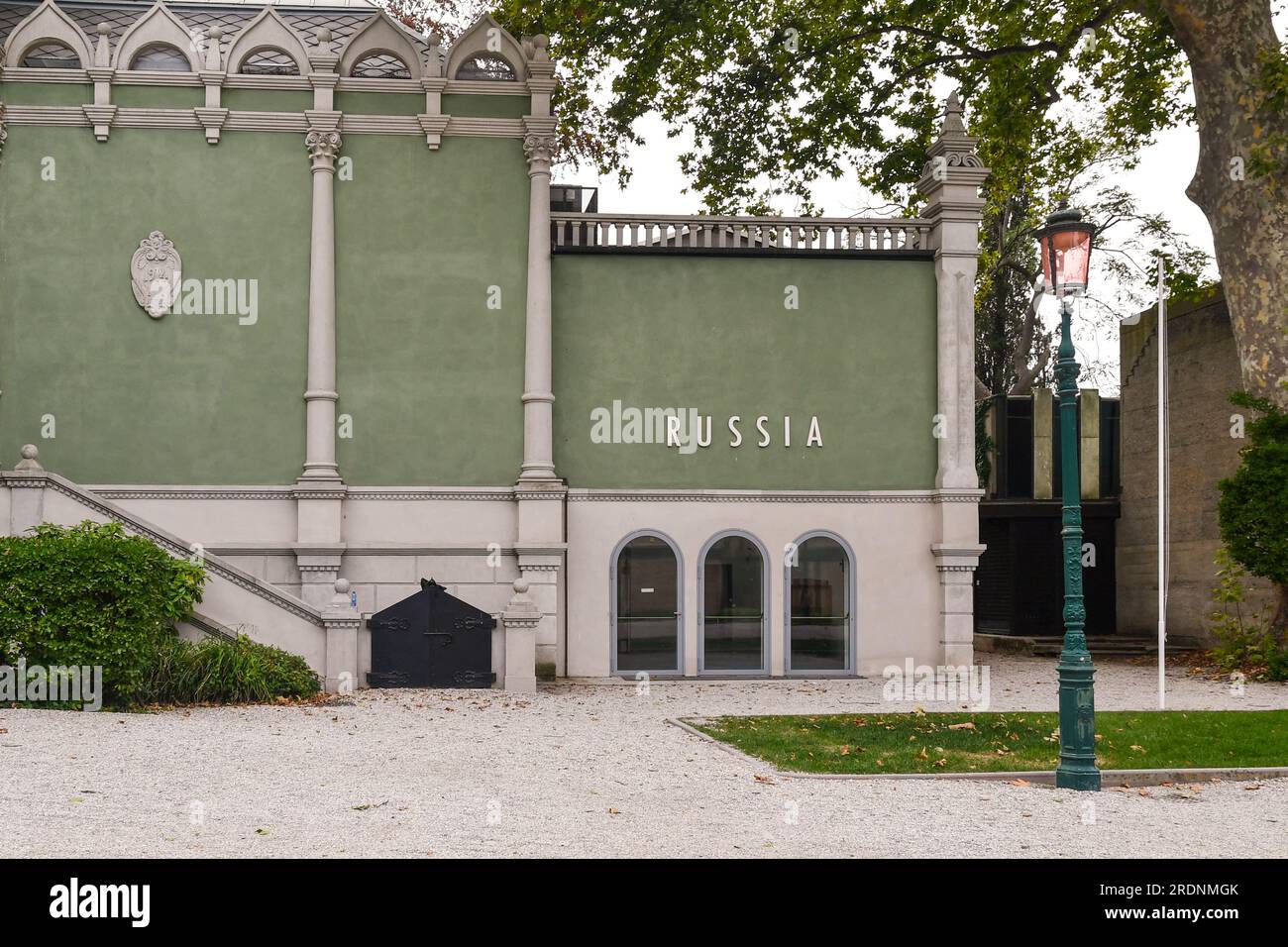 Il Padiglione russo alla Biennale di Venezia 2022 si è chiuso in segno di protesta contro la guerra in Ucraina, Venezia, Veneto, Italia Foto Stock