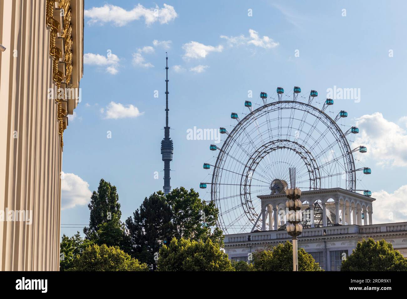 Mosca, Russia - 07.09.2023 - ripresa della torre televisiva di Ostankino. Foto Stock