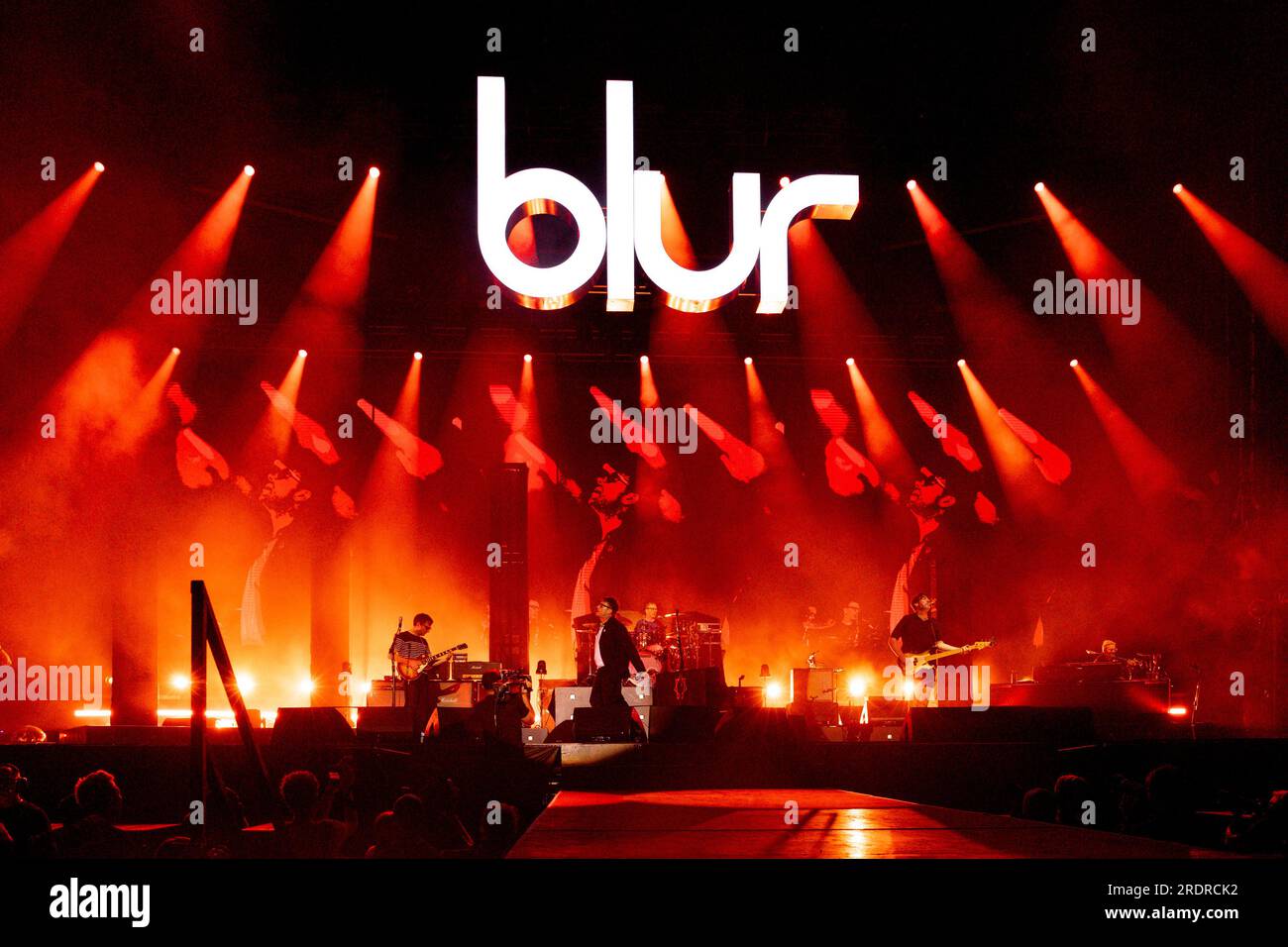 Lucca, Italia. 22 luglio 2023. La band blur Rock si esibisce dal vivo al Lucca Summer Festival di Lucca. Credito: SOPA Images Limited/Alamy Live News Foto Stock