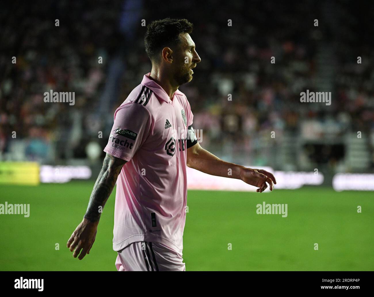 Fort Lauderdale, Florida, Stati Uniti. 21 luglio 2023. Lionel messi dell'Inter Miami CF gioca durante la sua prima partita in una partita di League's Cup contro Cruz Azul al DRV PNK Stadium il 21 luglio 2023 a Fort Lauderdale, Florida. Crediti: Mpi04/Media Punch/Alamy Live News Foto Stock