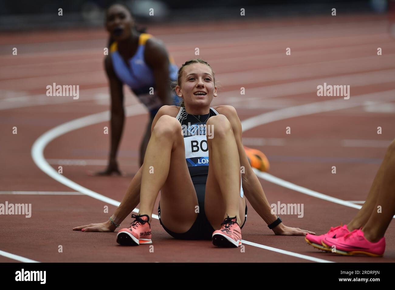 Londra, Regno Unito. 23 luglio 2023. Femke Bol stabilisce un nuovo record europeo nei 400 m ostacoli femminili durante la riunione della Wanda Diamond League al London Stadium di Stratford a Londra, Inghilterra, domenica 23 luglio 2023. (Foto: Pat Scaasi | mi News) crediti: MI News & Sport /Alamy Live News Foto Stock