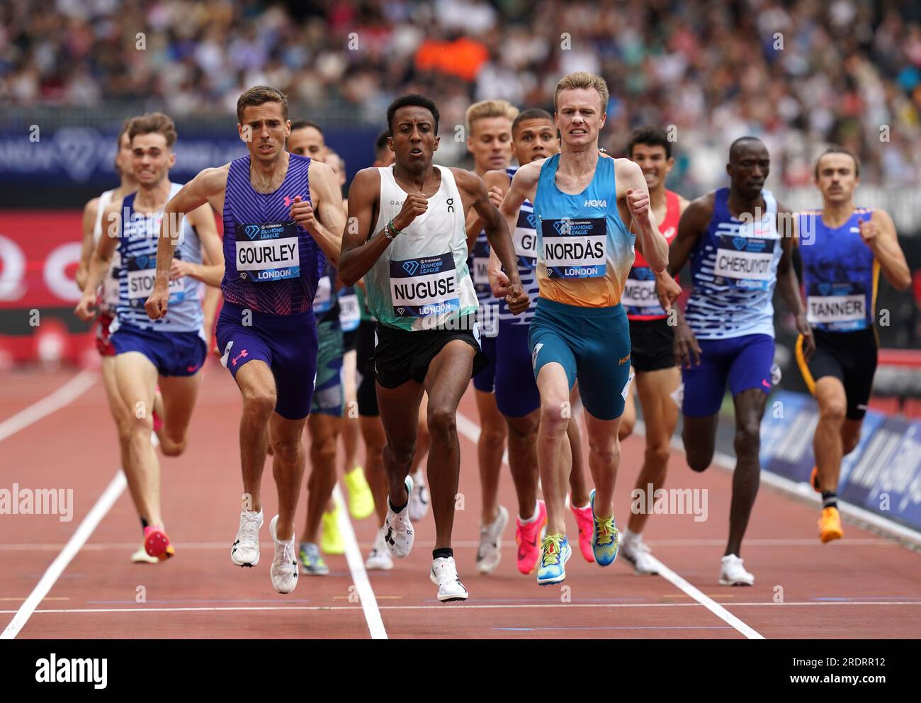 Yared Nuguse degli Stati Uniti torna a casa per vincere i 1500 m maschili durante il London Athletics Meet allo Stadio di Londra. Data foto: Domenica 23 luglio 2023. Foto Stock