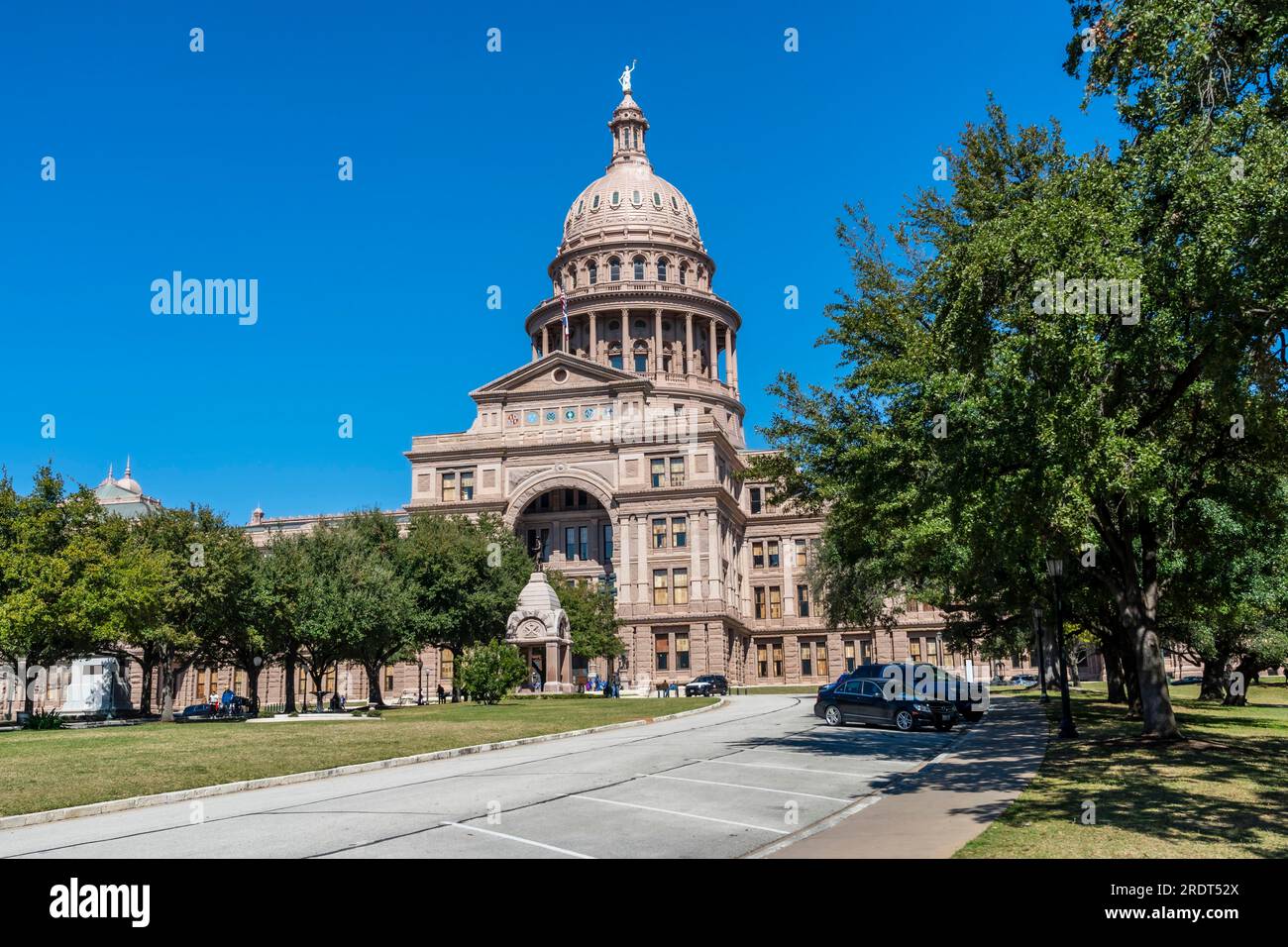 Il Texas State Capitol Building nella città di Austin, Texas e sede della contea di Travis. È l'undicesima città più popolosa degli Stati Uniti Foto Stock