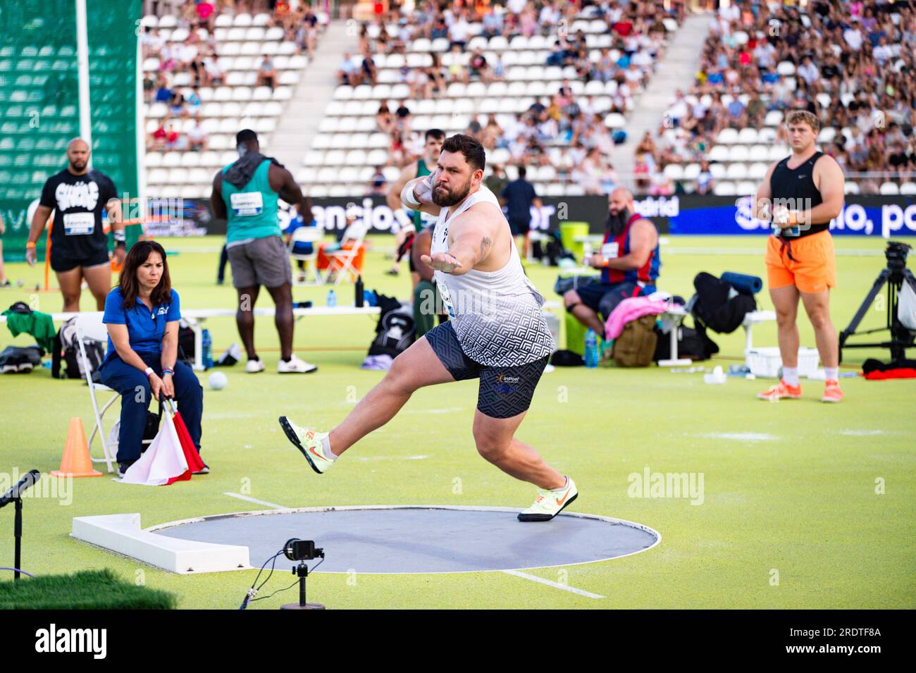 Konrad Bukowiecki gareggia durante il WACT/Europe Silver Athletics Meeting, celebrato allo stadio Vallehermoso di Madrid. Foto Stock