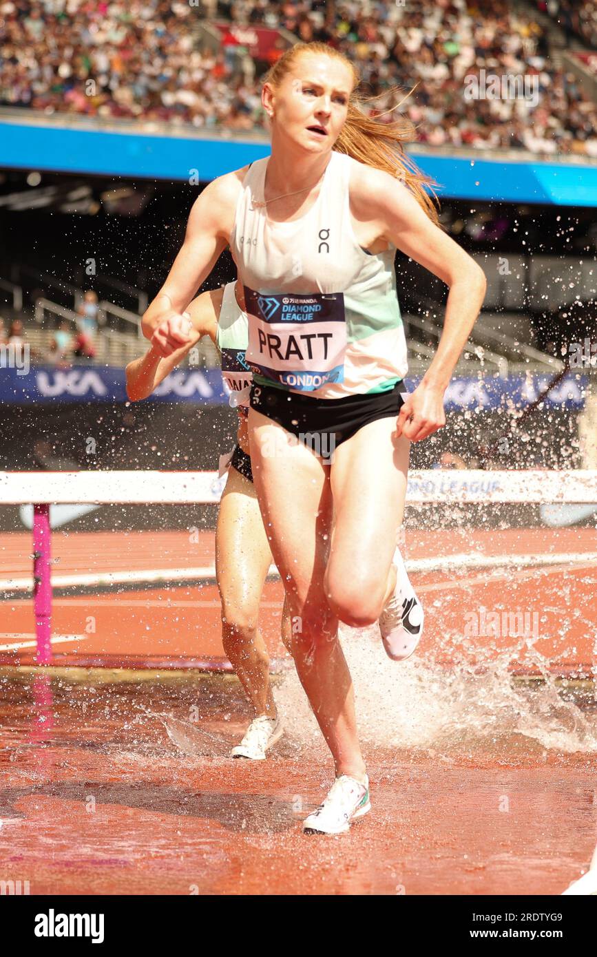 Londra, Regno Unito. 23 luglio 2023. PRATT, Aimee GBR sulla strada per il 3 ° posto nella Womens 3000m Steeplechase durante la Diamond League Athletics al London Stadium, Queen Elizabeth Olympic Park, Londra, Inghilterra il 23 luglio 2023. Foto di Ken Sparks. Solo per uso editoriale, licenza necessaria per uso commerciale. Nessun utilizzo in scommesse, giochi o pubblicazioni di un singolo club/campionato/giocatore. Credito: UK Sports Pics Ltd/Alamy Live News Foto Stock