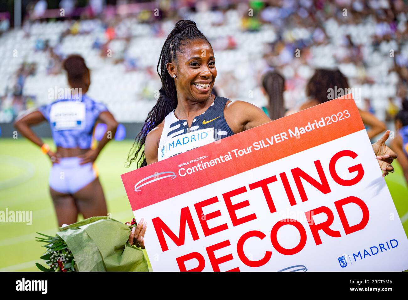 Madrid, Madrid, Spagna. 22 luglio 2023. Shelly-Ann FRASER-PRYCE dopo aver vinto la gara femminile di sprint di 100 metri durante il .WACT/Europe Silver Athletics Meeting celebrato a Madrid, in Spagna, allo stadio Vallehermoso sabato 22 luglio 2023 (Credit Image: © Alberto Gardin/ZUMA Press Wire) SOLO PER USO EDITORIALE! Non per USO commerciale! Foto Stock