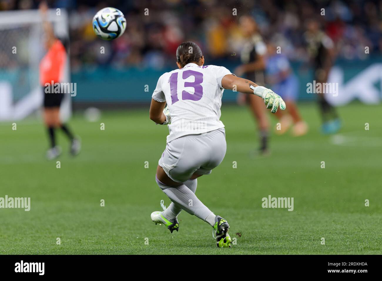 Sydney, Australia. 23 luglio 2023. Rebecca Spencer, della Giamaica, porta a segno il pallone durante la Coppa del mondo femminile FIFA 2023 tra Francia e Giamaica al Sydney Football Stadium il 23 luglio 2023 a Sydney, Australia credito: IOIO IMAGES/Alamy Live News Foto Stock