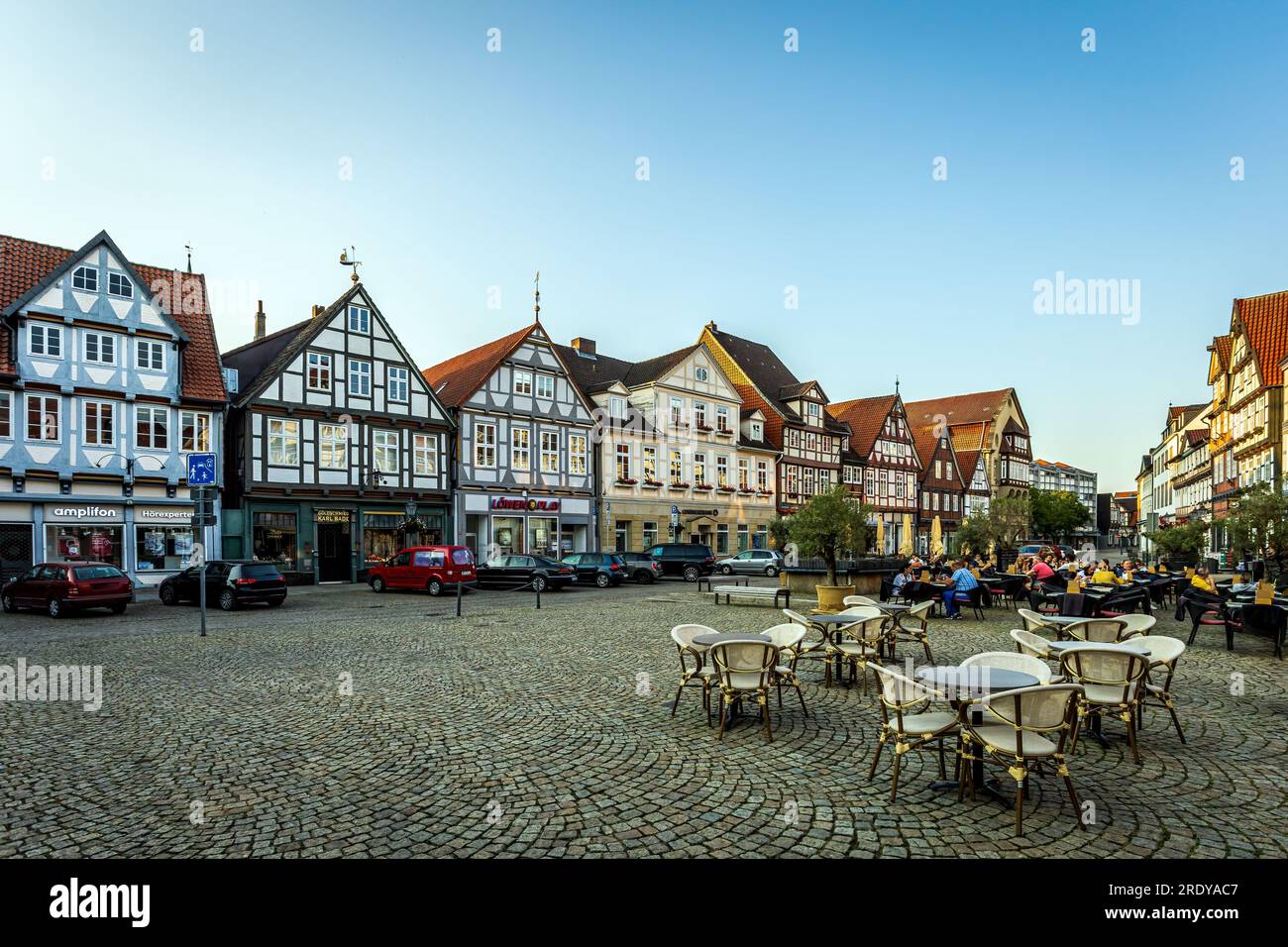 La città medievale di celle con fronte case a graticcio. Foto scattata il 4 giugno 2023 a celle, bassa Sassonia, Germania. Foto Stock