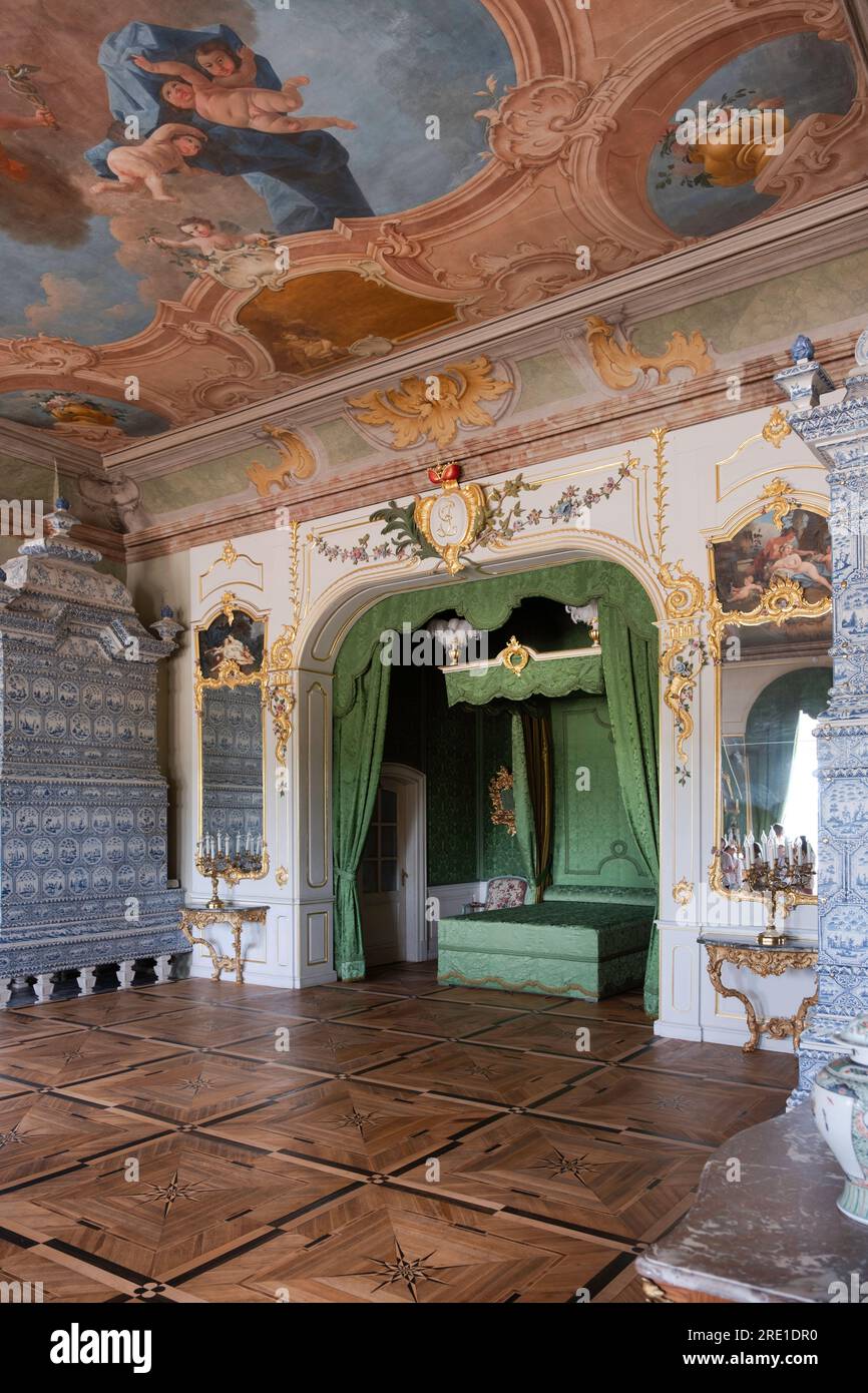 Interno del Palazzo Rundāle. La camera da letto di Stato presenta il letto di stato del Duca di Curlandia Foto Stock