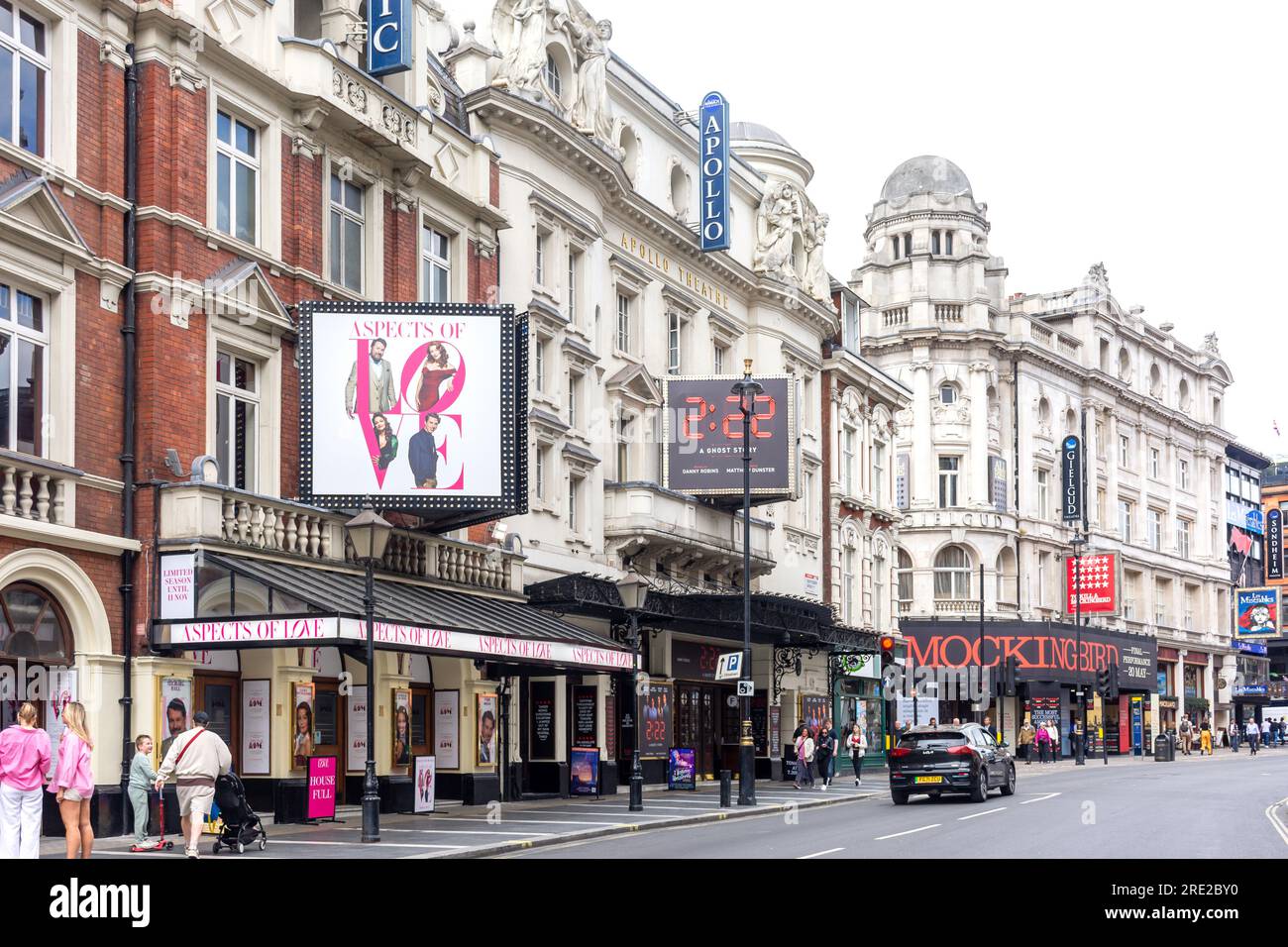 West End Theatres, Shaftesbury Avenue, West End, City of Westminster, Greater London, Inghilterra, Regno Unito Foto Stock