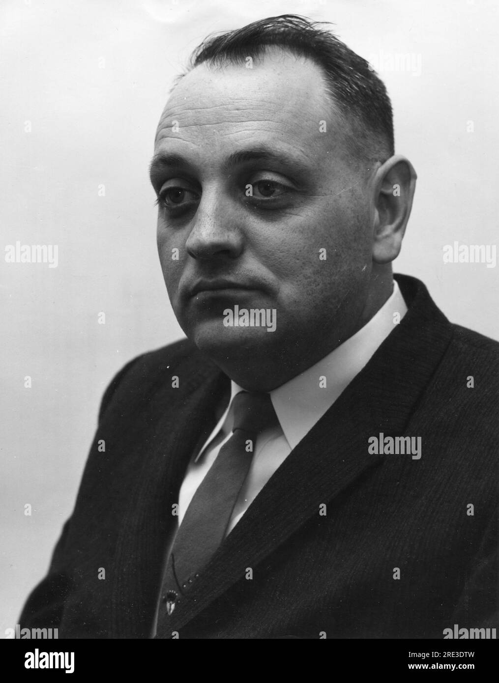 White, Stanley C., ingegnere aerospaziale americano, capo Life Systems Branch della NASA, 1959, ADDITIONAL-RIGHTS-CLEARANCE-INFO-NOT-AVAILABLE Foto Stock