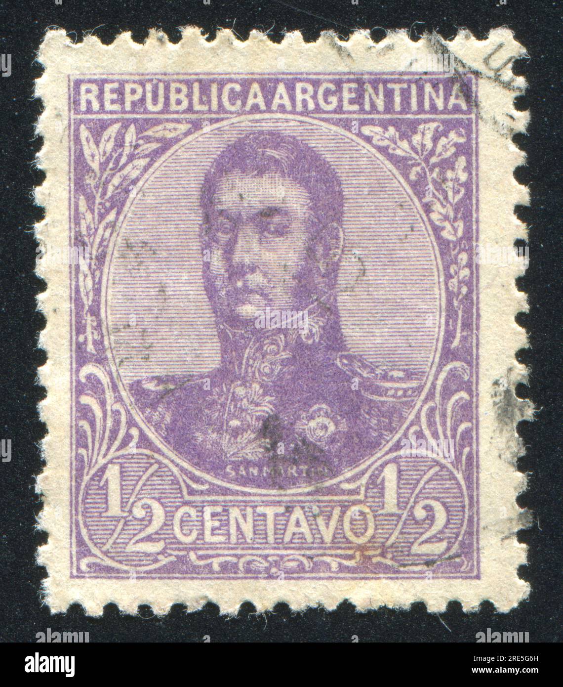 ARGENTINA - CIRCA 1908: Francobollo stampato dall'Argentina, mostra il generale Jose de San Martin, circa 1908 Foto Stock