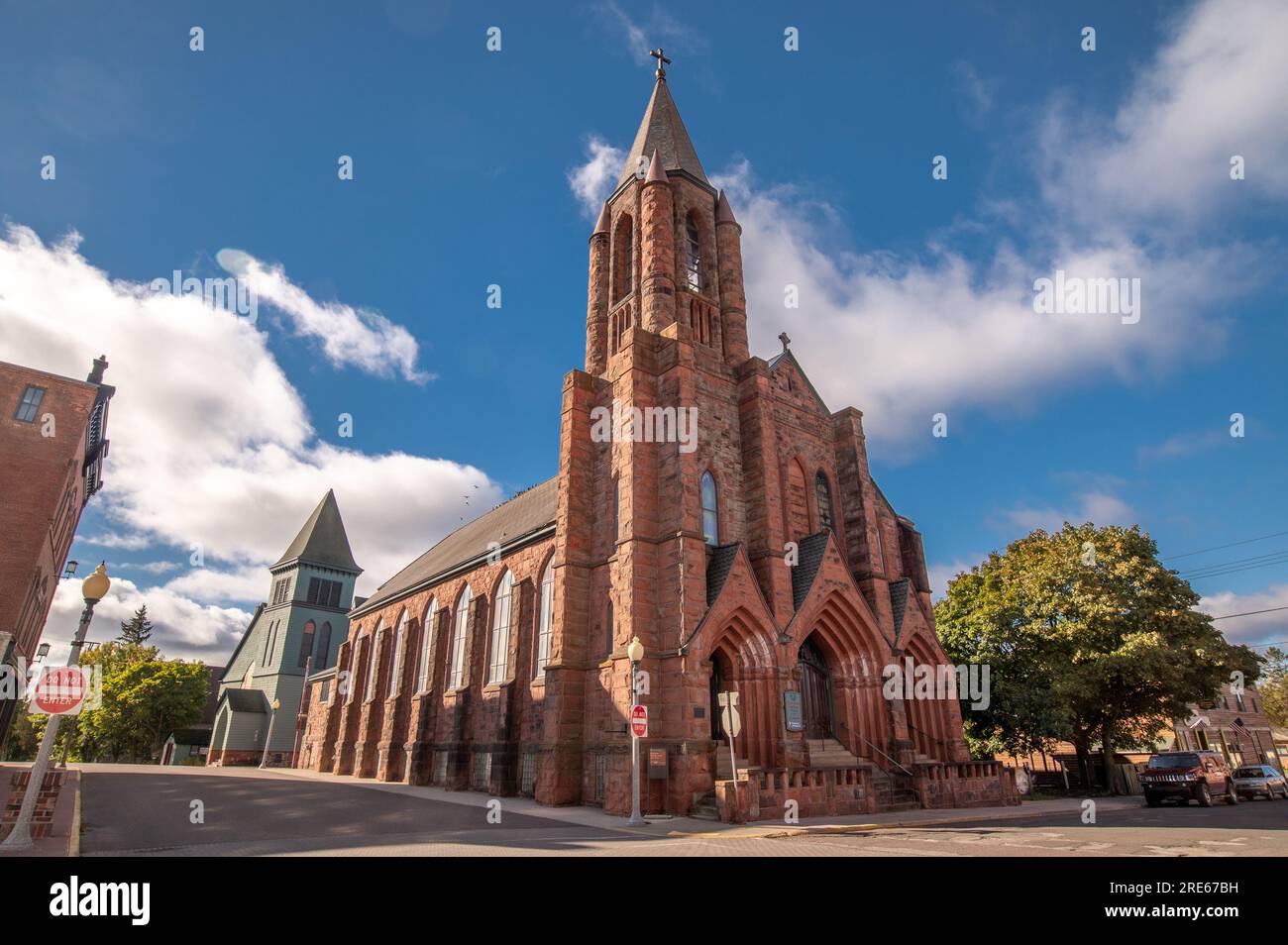 La bella St. Anne's Church a Calumet, Michigan, è stata costruita nel 1900 ed è ora il sito del Keweenaw Heritage Center. Foto Stock