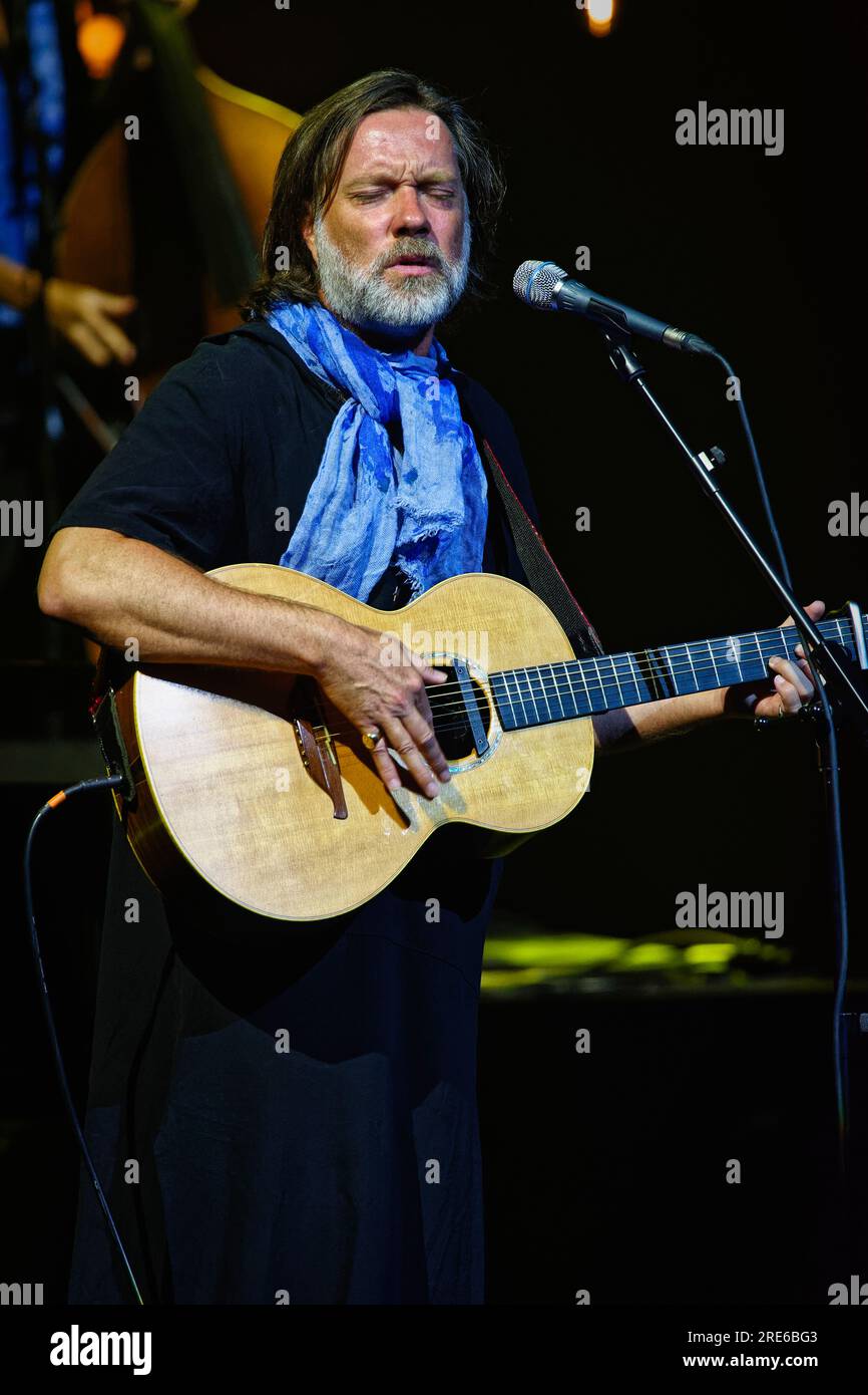 Teatro reale, Madrid, Spagna. 25 luglio 2023. Universal Music Festival 2023, performance dal vivo di Rufus Wainwright. Credito: EnriquePSans / Alamy Live News Foto Stock