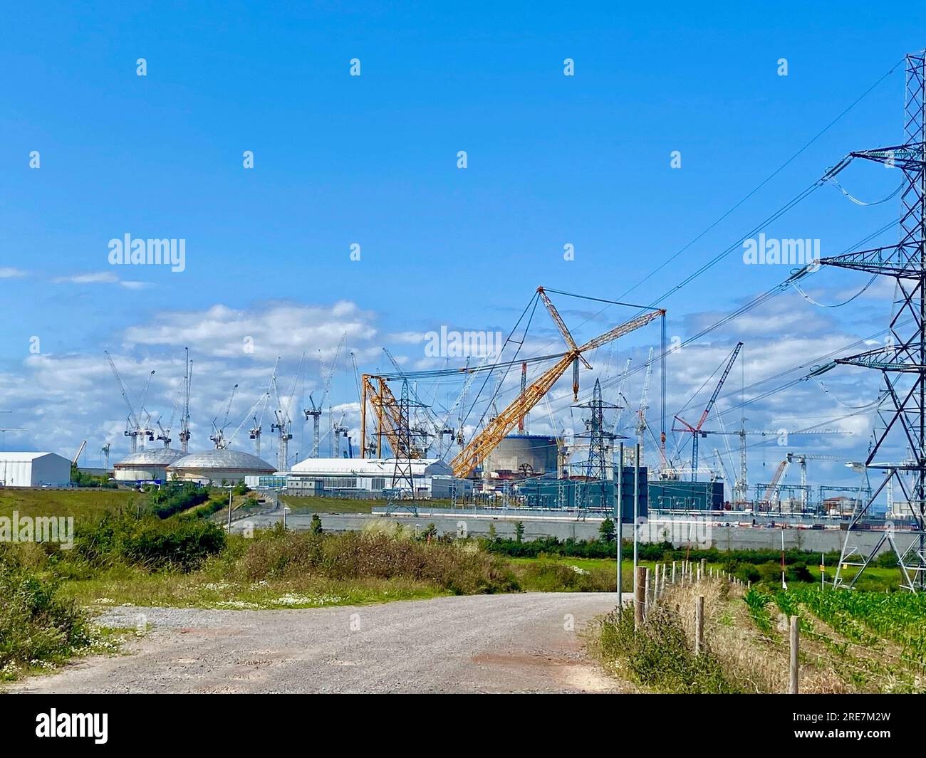 Il vasto cantiere della centrale nucleare di hinkley Point nel Somerset, inghilterra, Regno Unito Foto Stock