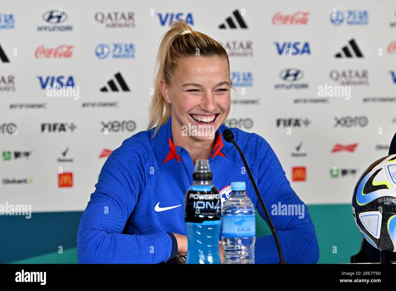 Jackie Groenen dei Paesi Bassi parla alla stampa durante la conferenza stampa olandese al Wellington Regional Stadium, Wellington, nuova Zelanda mercoledì 26 luglio 2023. Foto copyright: Masanori Udagawa/www.photosport.nz netherlands Out - belgium Out Foto Stock