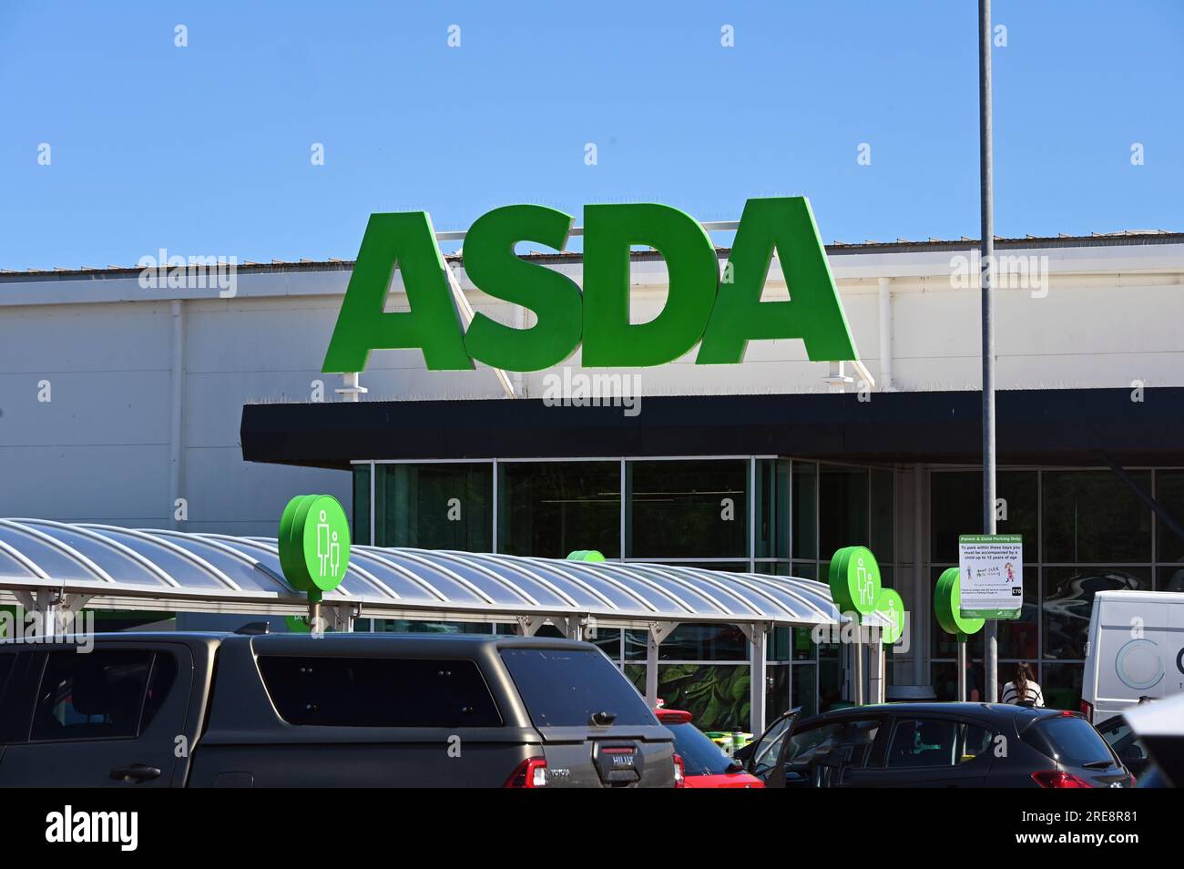 Logo ASDA Superstore. Spott Road, Dunbar, East Lothian, Scozia, Regno Unito, Europa. Foto Stock