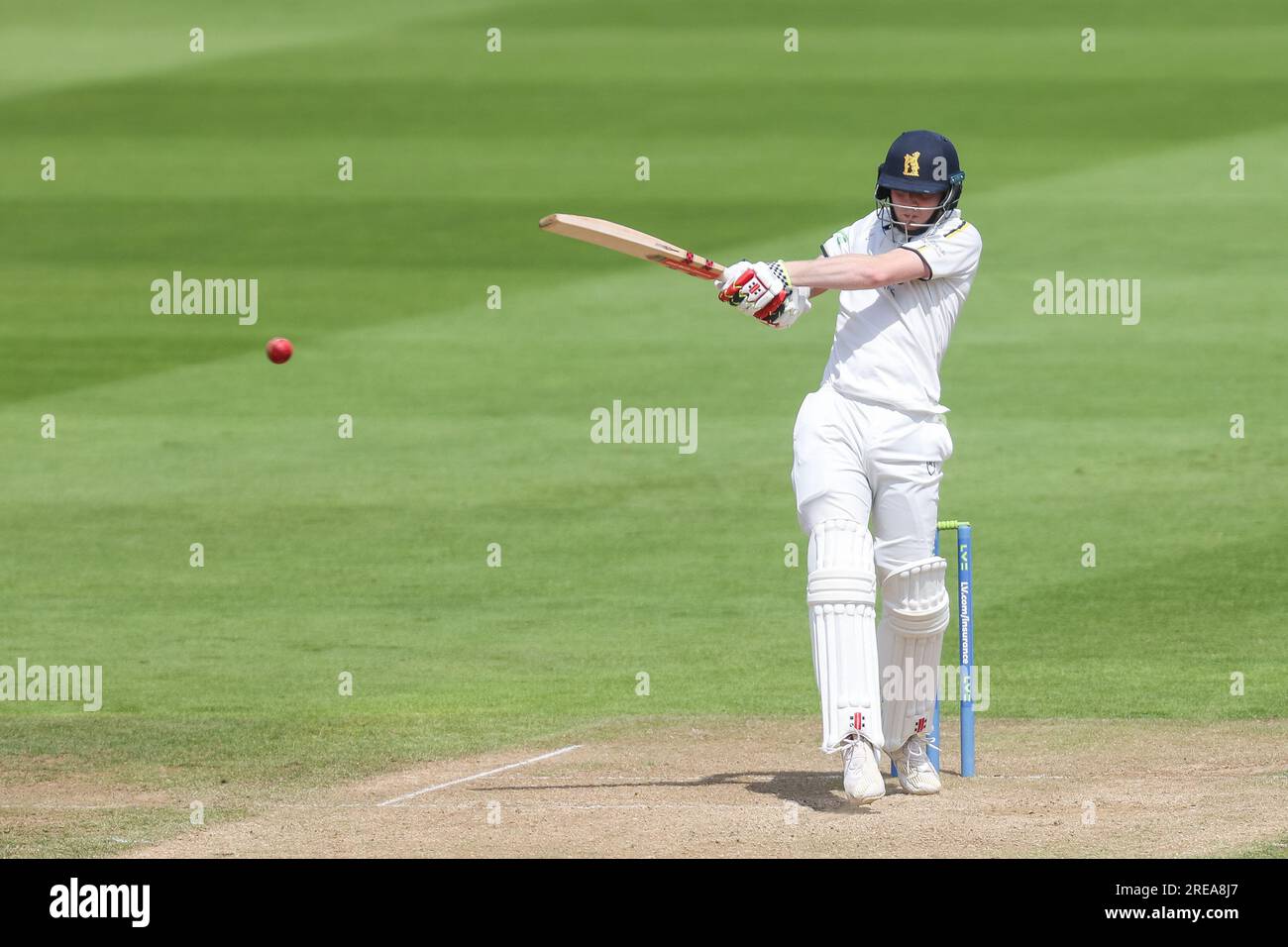 Dan Mousley del Warwickshire in azione a Birmingham, Regno Unito, il 26 luglio 2023, durante la partita del LV= Insurance County Championship tra Warwickshire CC Foto Stock