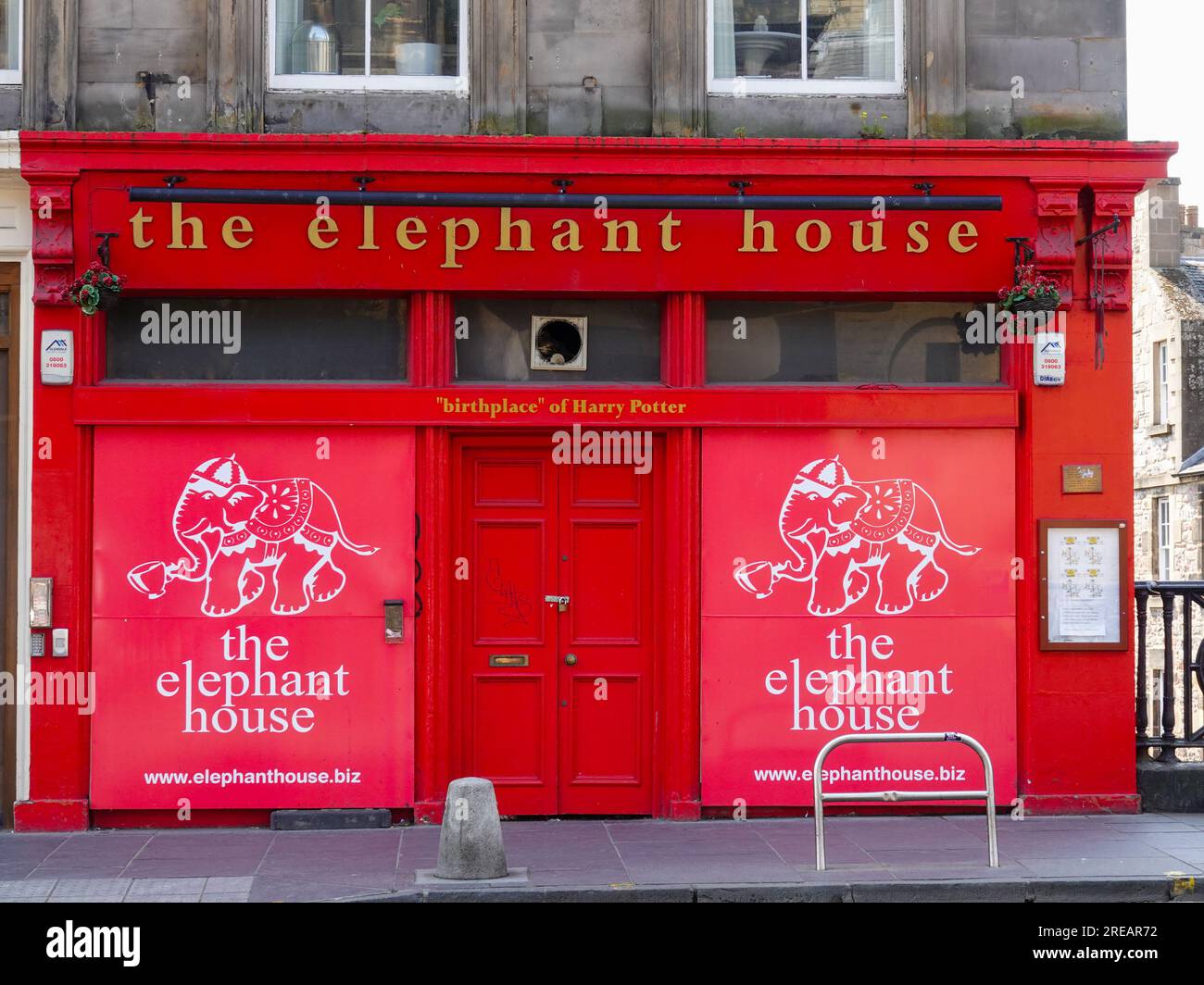 The Elephant House, tè da buongustai, caffetteria e ristorante, attualmente chiuso a causa di un incendio nel 2021, Edimburgo, Scozia, Regno Unito. Foto Stock