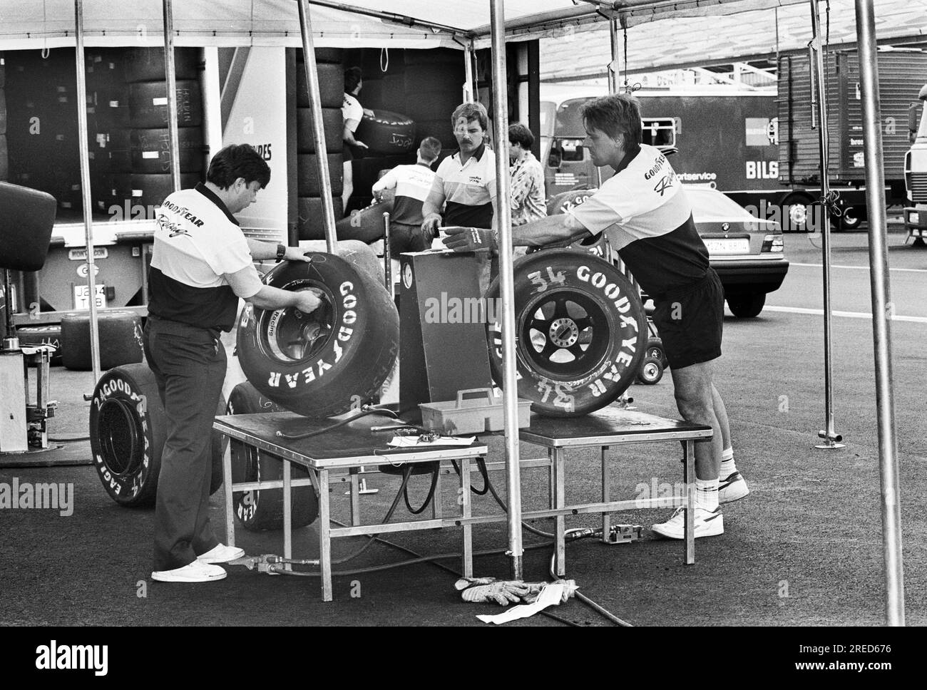 Germania, Hockenheim, 15.07.1992 Archivio: 35-39-22 test drive di Formula 1 presso l'Hockenheimring Photo: Good Year Tires [traduzione automatizzata] Foto Stock