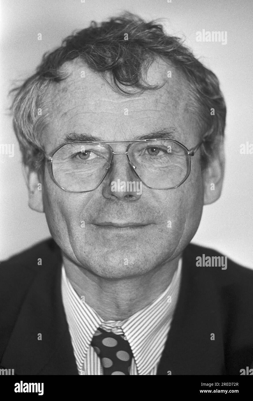 Germany, Bonn, 22/09/1992 Archivio: 36-55-14 for your Archive foto: Berndt Seite, Ministerpraesident of Mecklenburg-Western Pomerania [traduzione automatizzata] Foto Stock