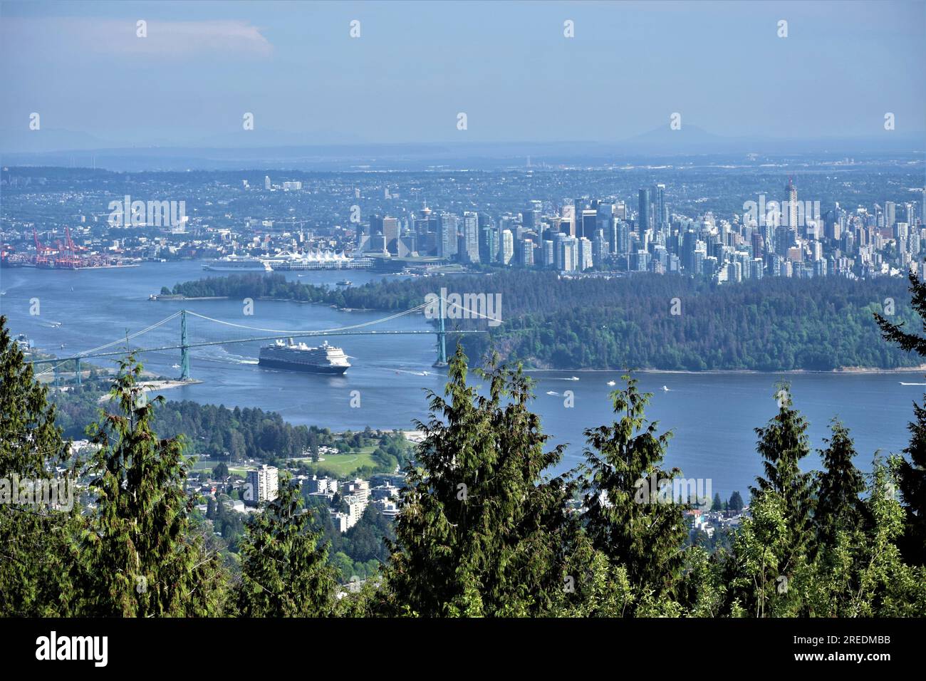 Vista panoramica di Vancouver dal monte Cypress Foto Stock