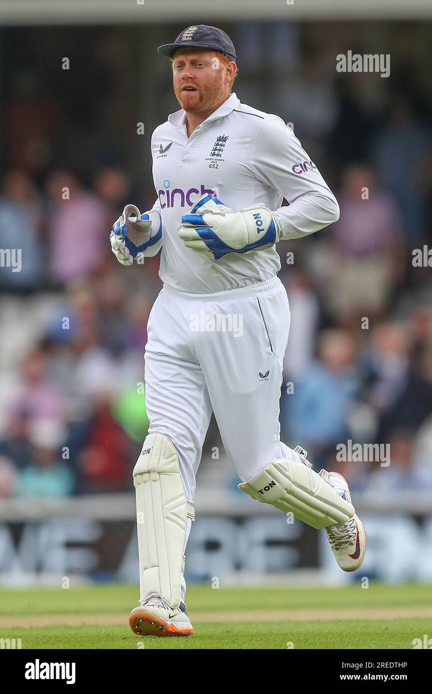 Jonny Bairstow of England during the LV= Insurance Ashes Fifth test Series Day One England vs Australia at the Kia Oval, Londra, Regno Unito, 27 luglio 2023 (foto di Gareth Evans/News Images) Foto Stock