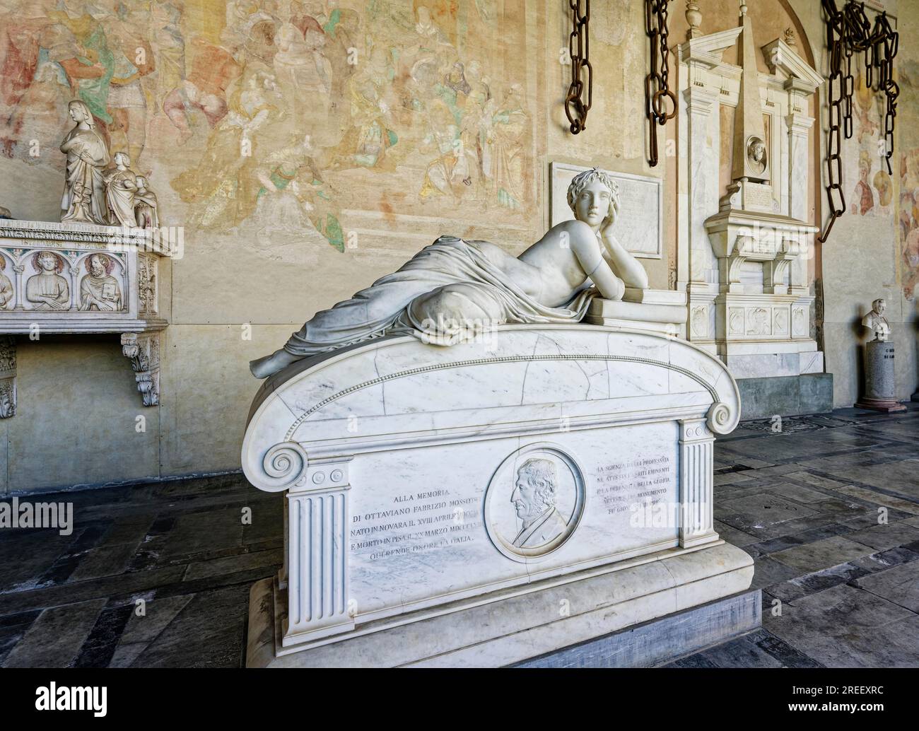 Monumento funebre, fisico e astronomo italiano Ottaviano Fabrizio