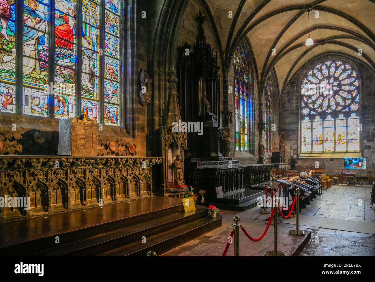 Coro, Basilica gotica Notre Dame du Folgoet, le Folgoet, Dipartimento del Finistere Penn-ar-Bed, regione Bretagna Breizh, Francia Foto Stock